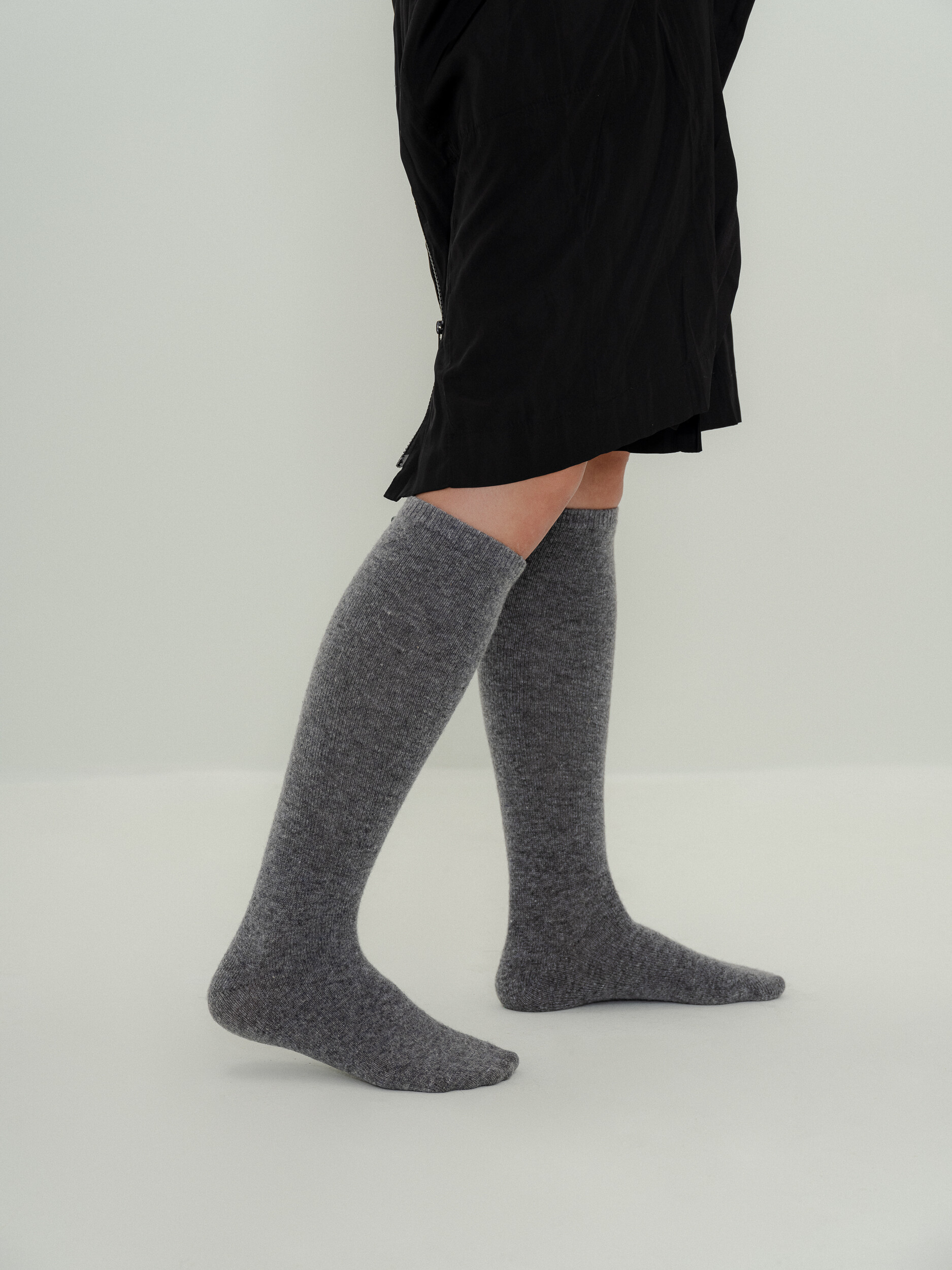 circle cashmere socks (grey)