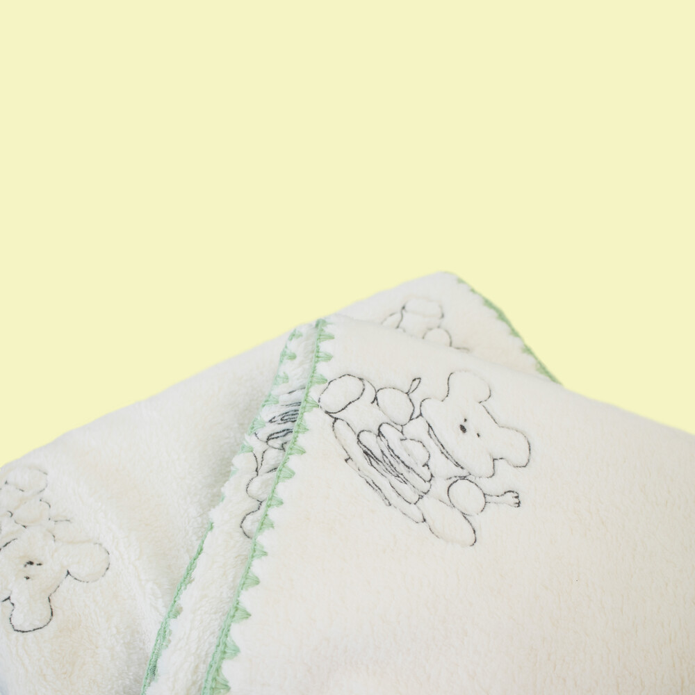 🛋 Pancake bear fur blanket (ivory)