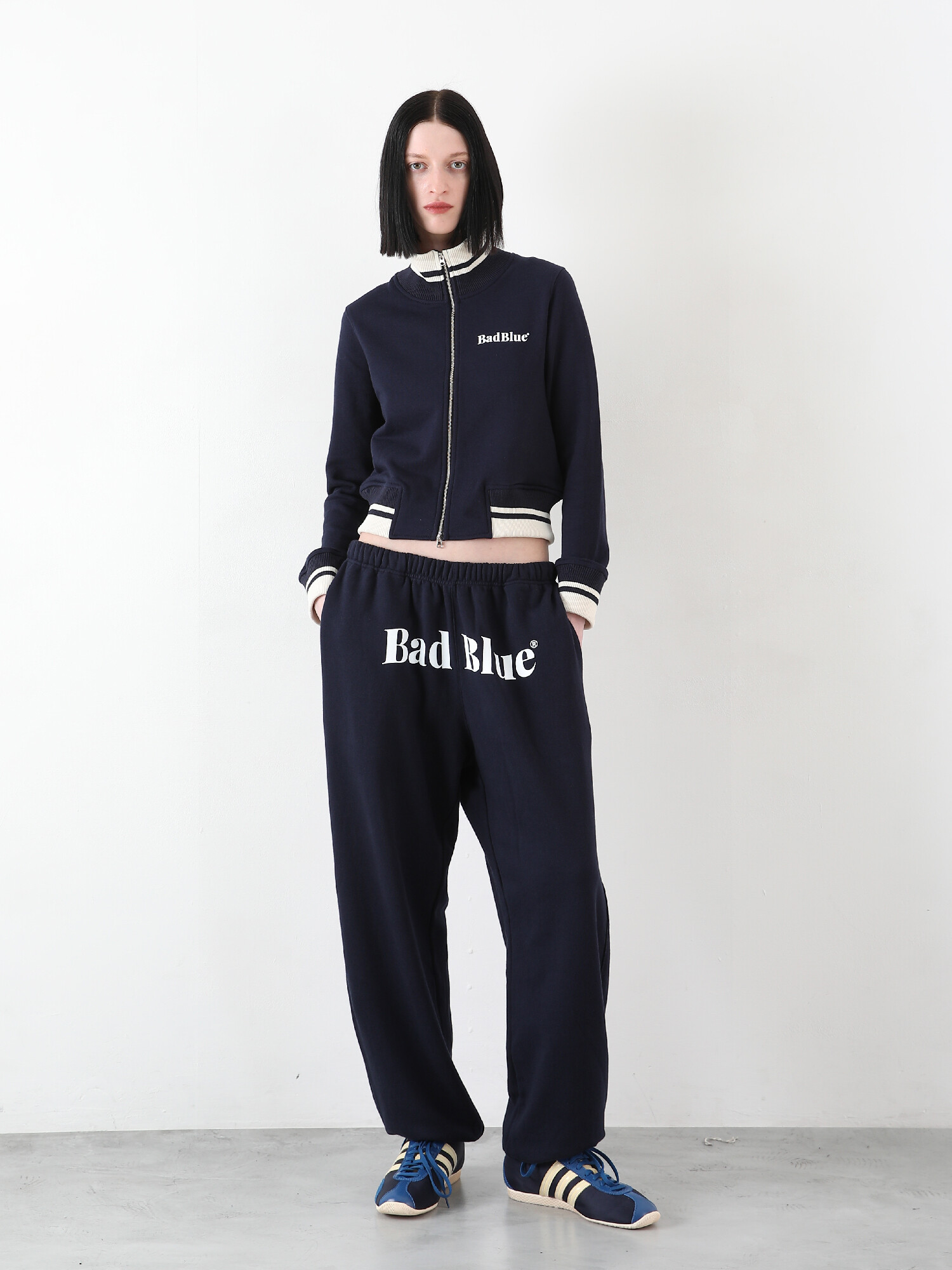 logo-sweat-pants-navy