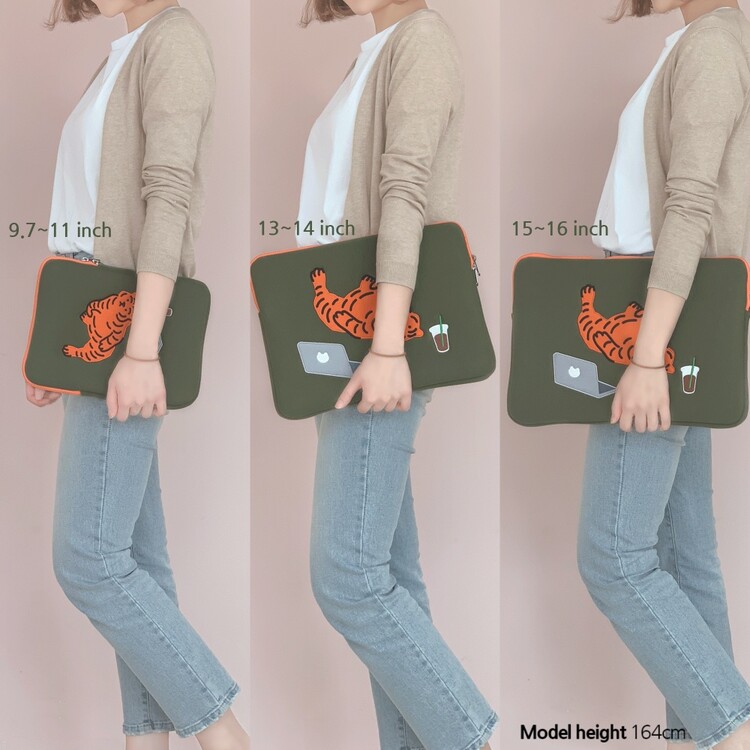 【MUZIKTIGER】LAZY TIGER PCケース 17インチ MUZIKTIGER】LAZY TIGER PCケース 17インチ (MUZIK TIGER/PC
