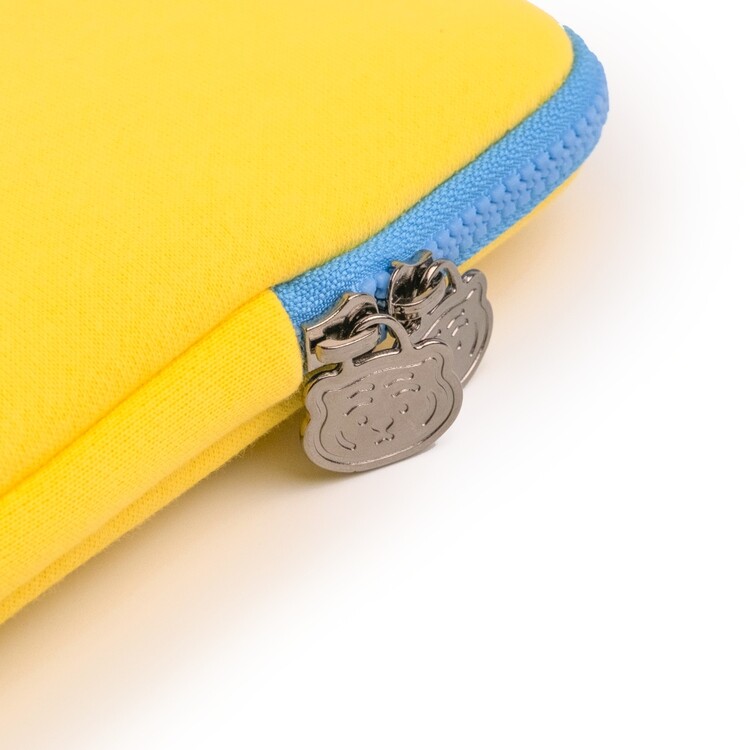 SLEEPY TIGER LAPTOP/TABLET POUCH