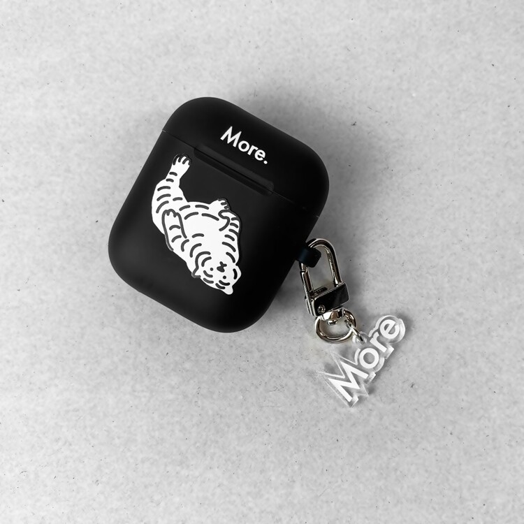 MORE TIGER AIRPODS CASE