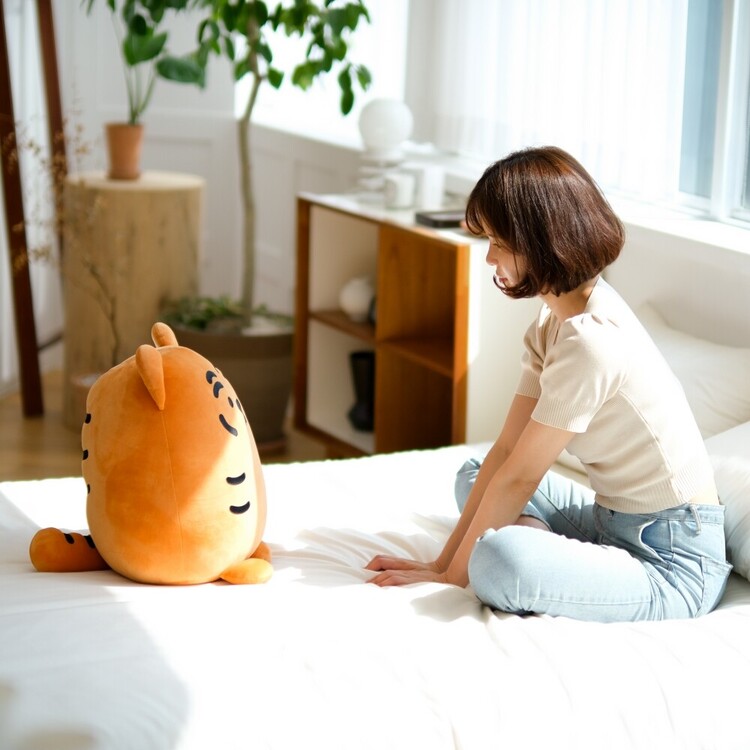 muzik tiger ムジクタイガー ジャイアント クッション GIANT TIGER CUSHION