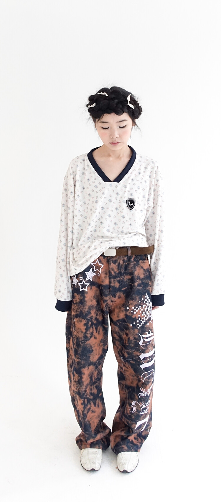 【fa.er.ie】 V neck flower terry shirt ♥3Color 7차☆[F.E.E.S] V neck flower terry shirt (ivory)
