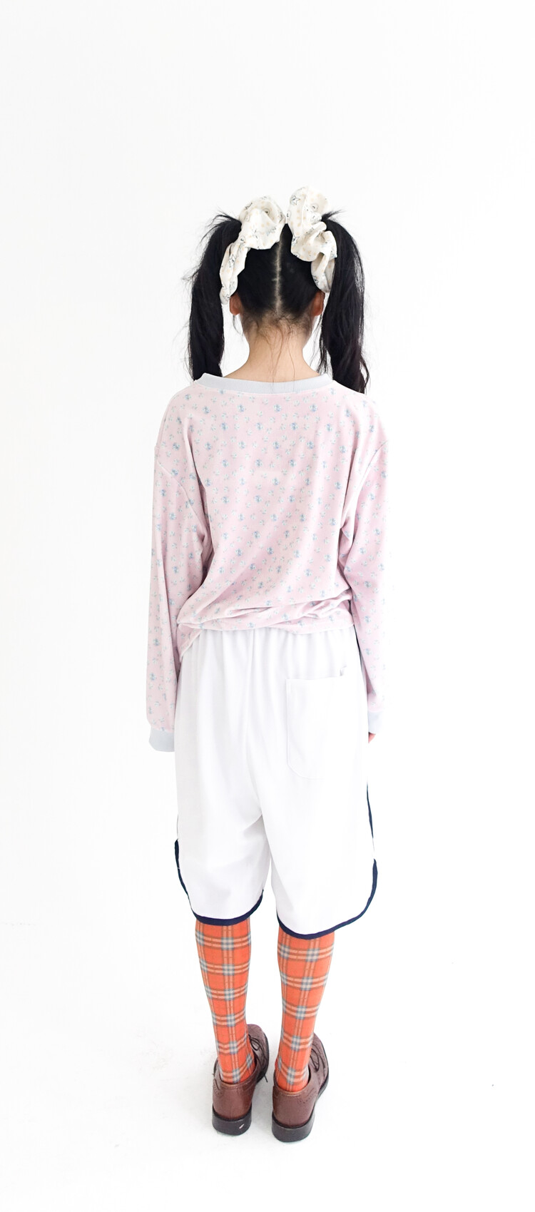 【fa.er.ie】 V neck flower terry shirt ♥3Color 7차☆[F.E.E.S] V neck flower terry shirt (ivory)