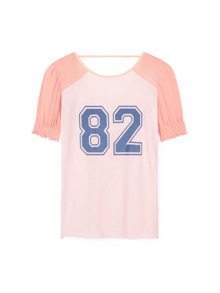 【fa.er.ie】pad shoulder raglan half top fa.er.ie] pad shoulder raglan half top (beige)