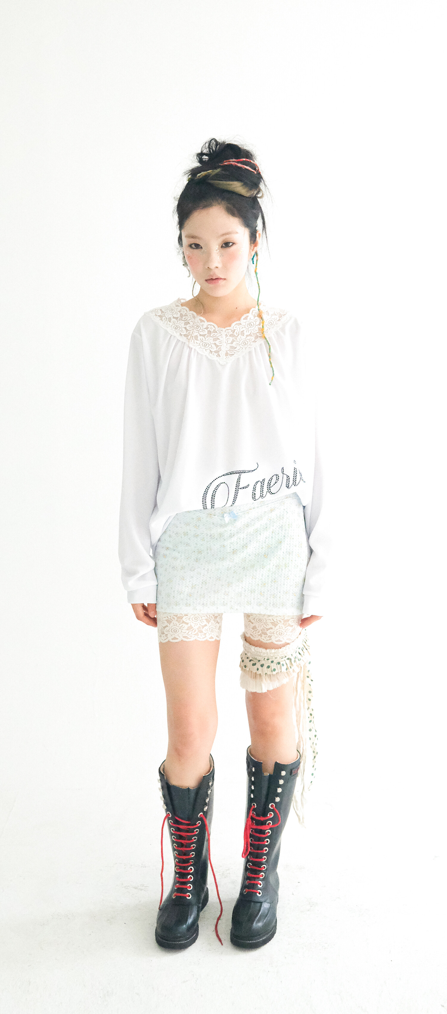【fa.er.ie】 lace V neck shirring top ♥2Color fa.er.ie] lace V neck shirring top (dark grey)