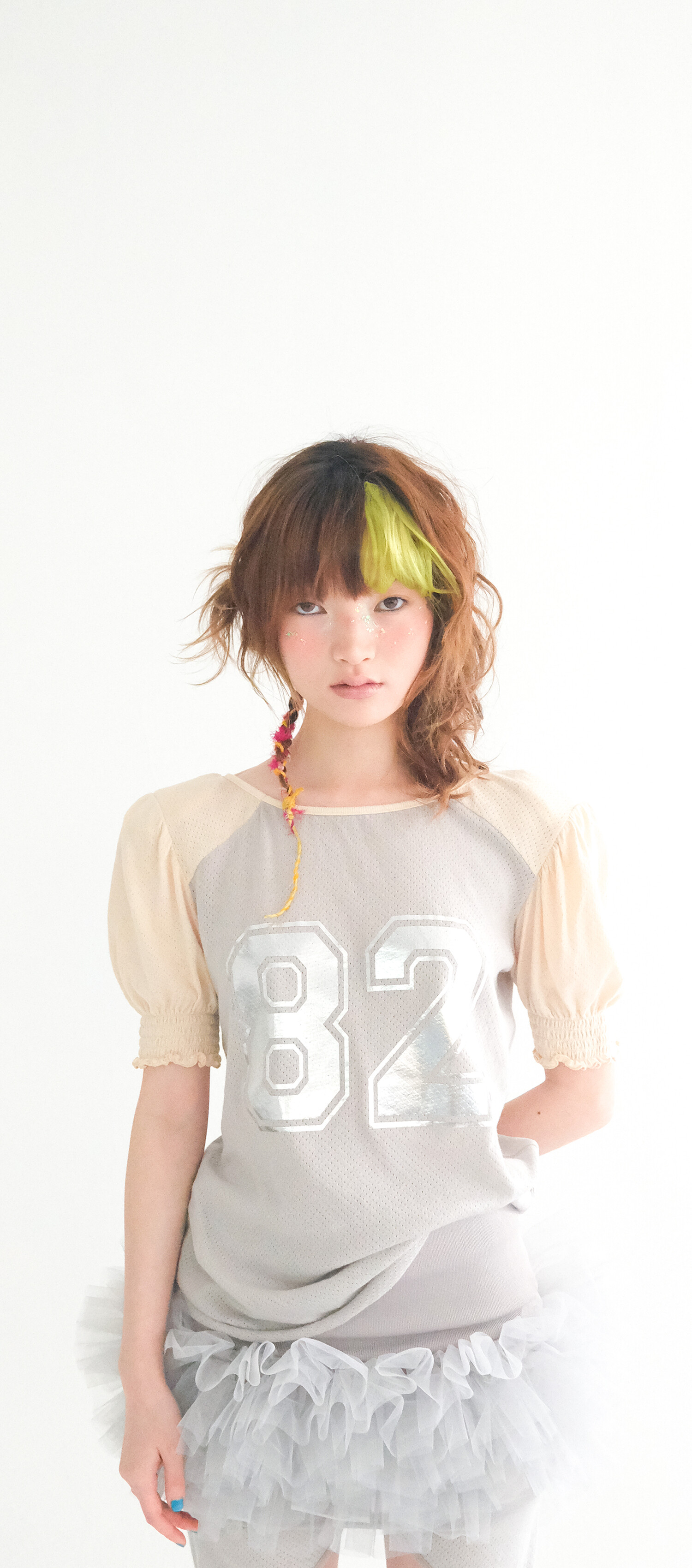 【fa.er.ie】pad shoulder raglan half top fa.er.ie] pad shoulder raglan half top (beige)