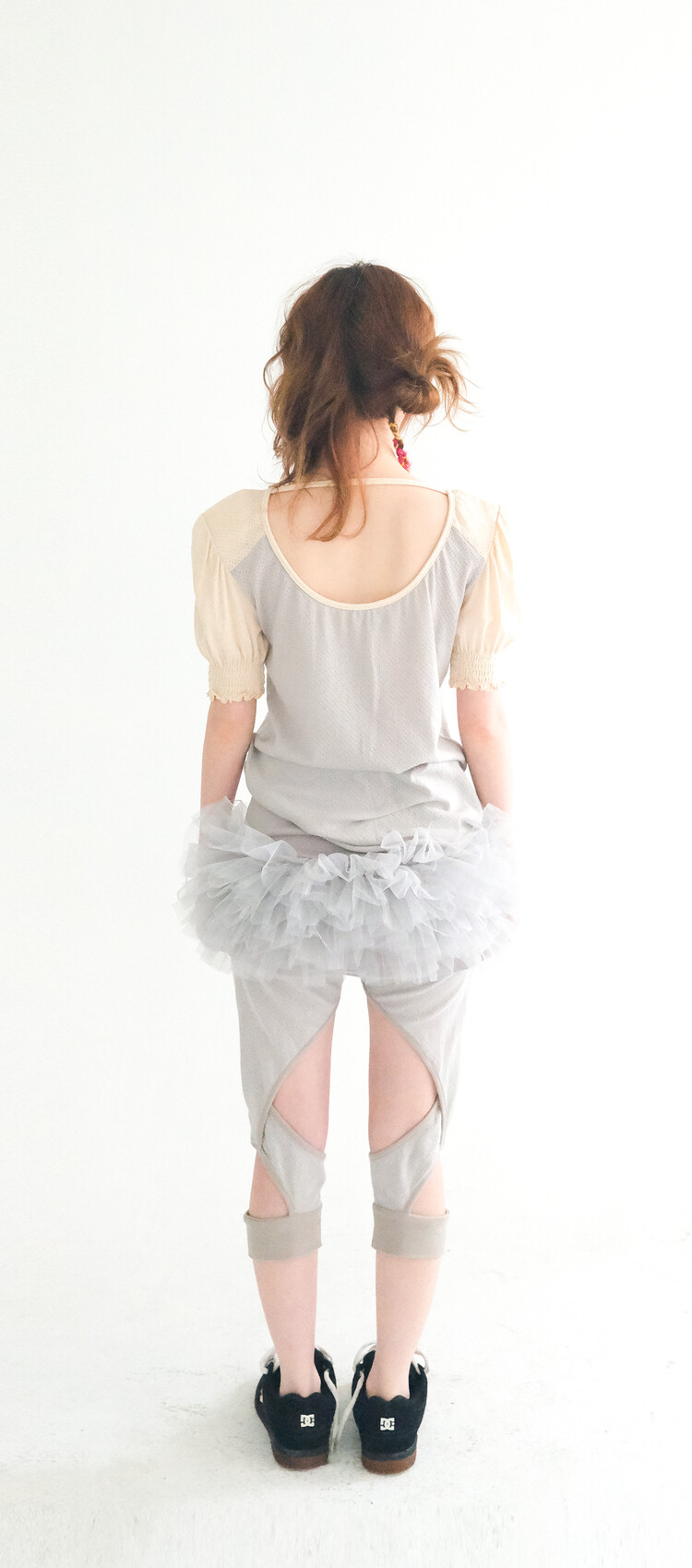 【fa.er.ie】cotton mesh cross up leggings fa.er.ie] cotton mesh cross up leggings (grey)