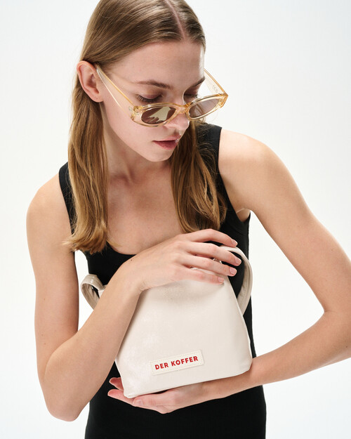 新品未使用　2024SS SNIDEL  ロゴテープカゴバッグ　完売品 楽天市場】スナイデル SNIDEL 柄編みロゴトートバッグ swgb252632