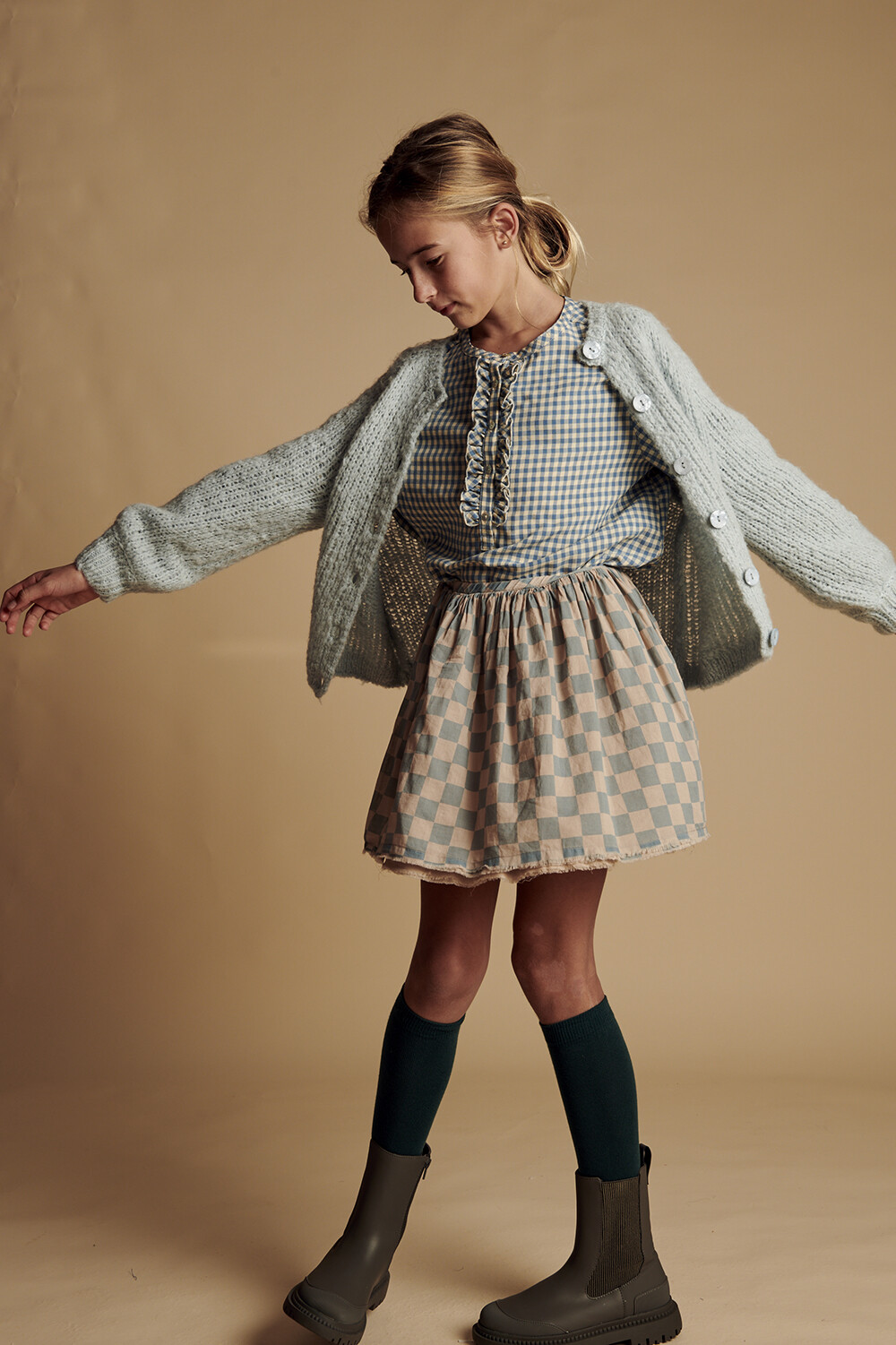 ランキング入賞商品 longlivethequeen 2023awフリンジベスト4y 