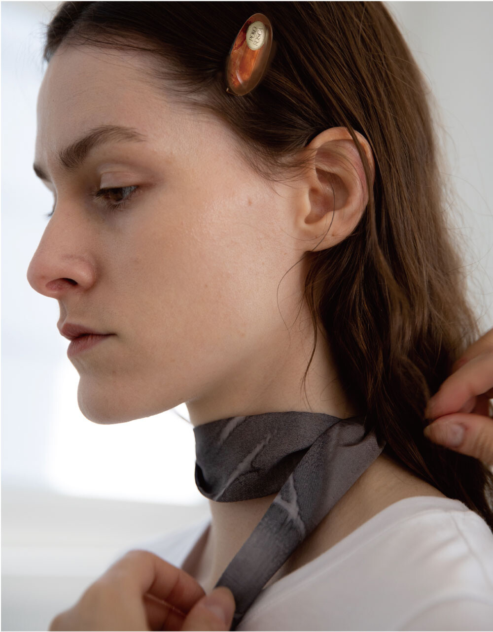 MINI HAIR PIN (BROWN)