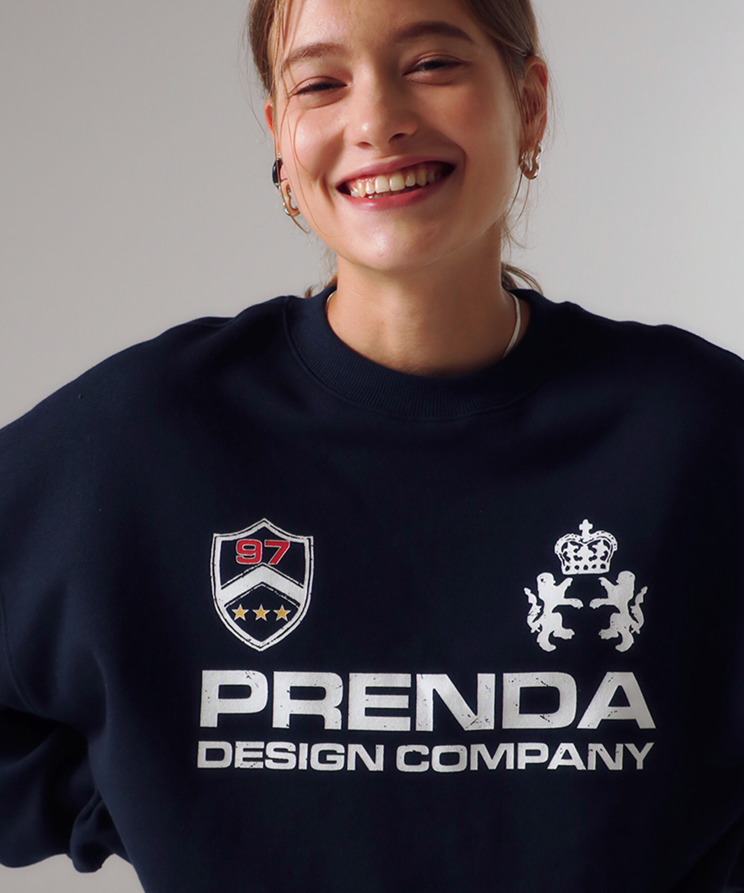 ◇PRENDA◇ STAR PDC UNIFORM SWEATSHIRT NAVY image_1661047335954_1500.jpg