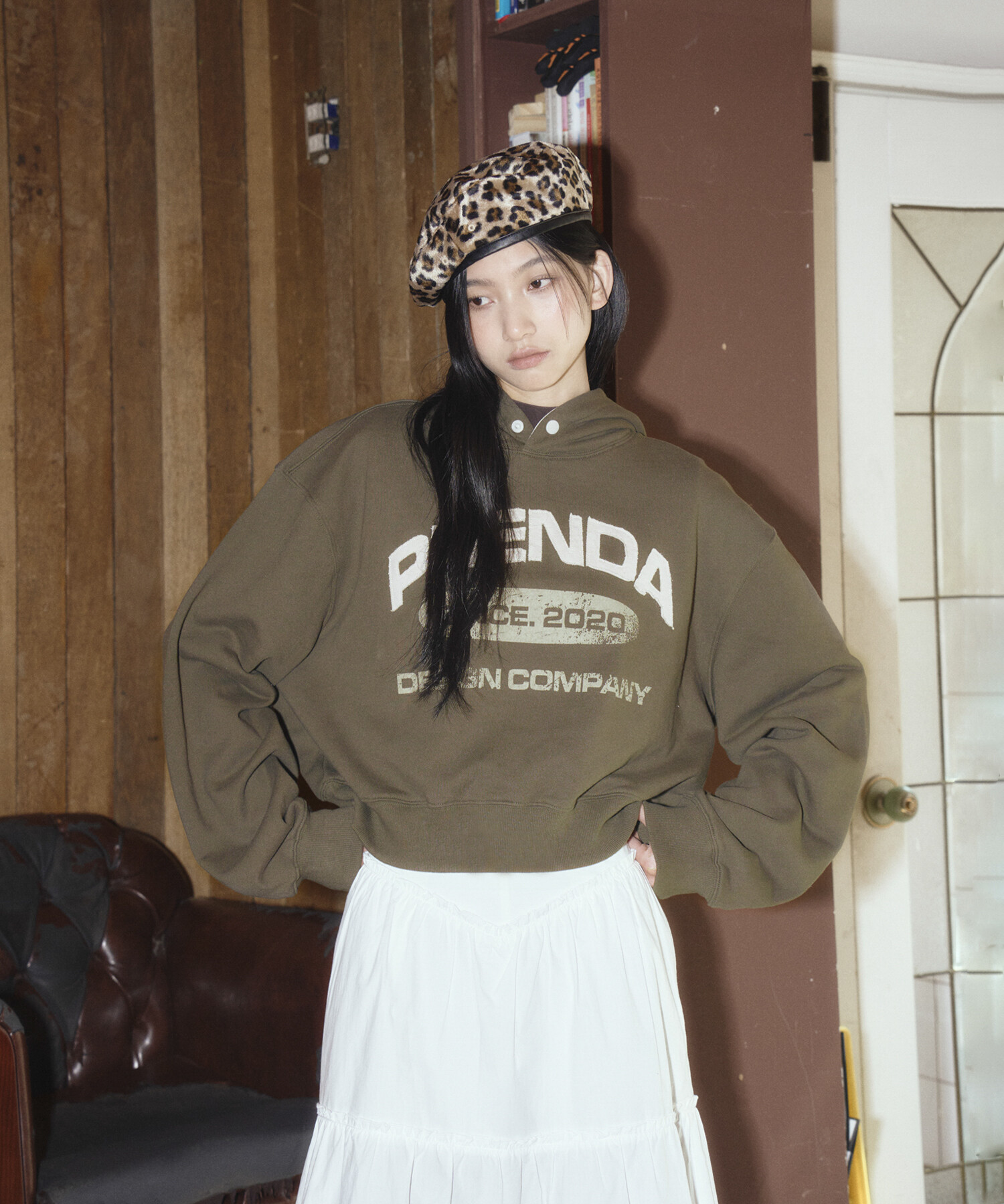 ★ PRENDA★ PDC APPLIQUE COLORING HOODIE KHAKI PRTFAWHD08WK PDC APPLIQUE COLORING HOODIE KHAKI