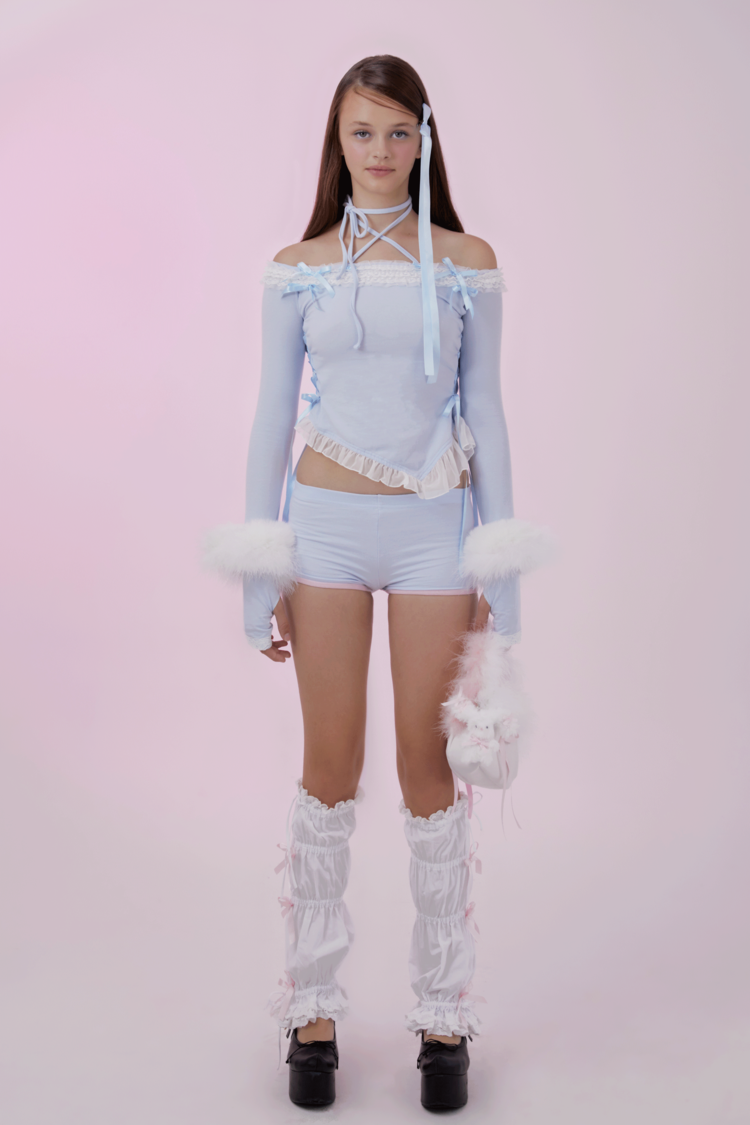 DOLLY HIME OFF-SHOULDER T (baby-blue)