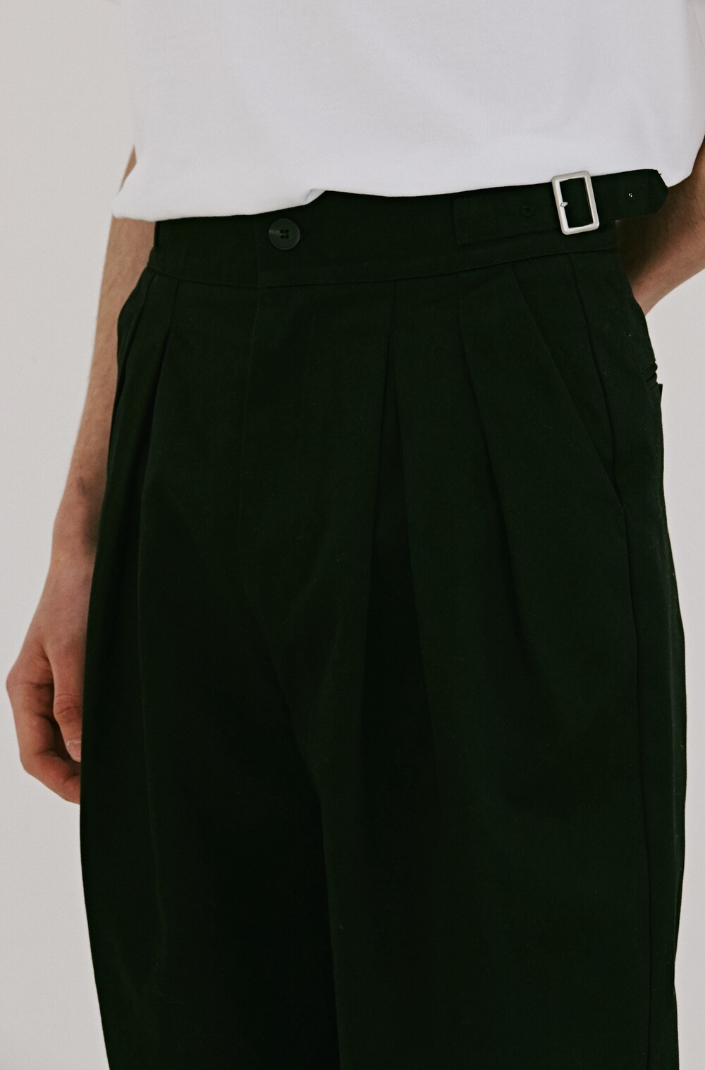 drape chino slacks