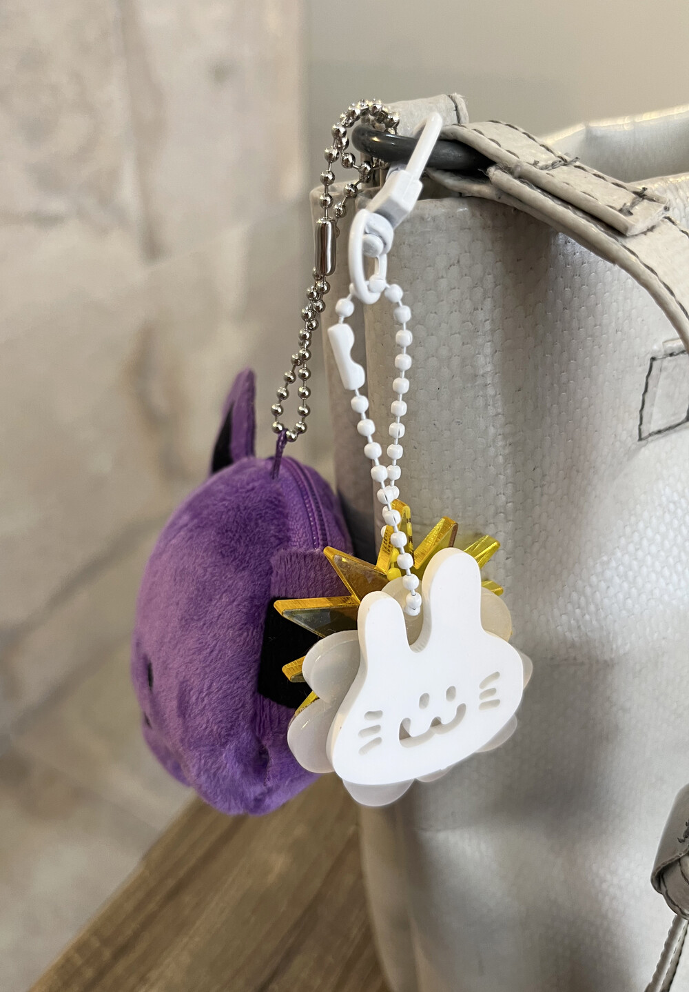 SUNSHINE RABBIT KEYRING