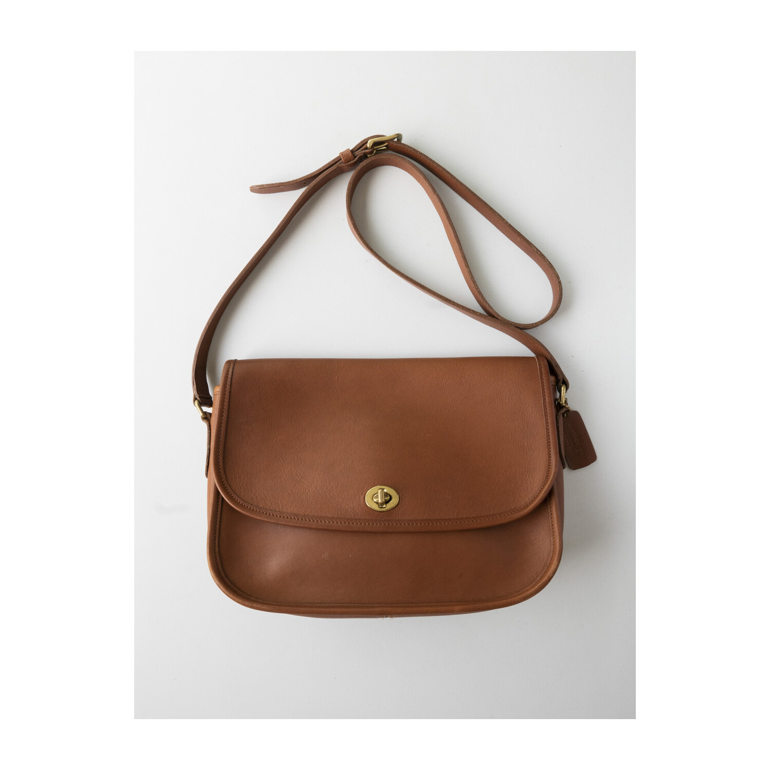 old COACH - Leather Shoulder Bag (British Tan) 9790