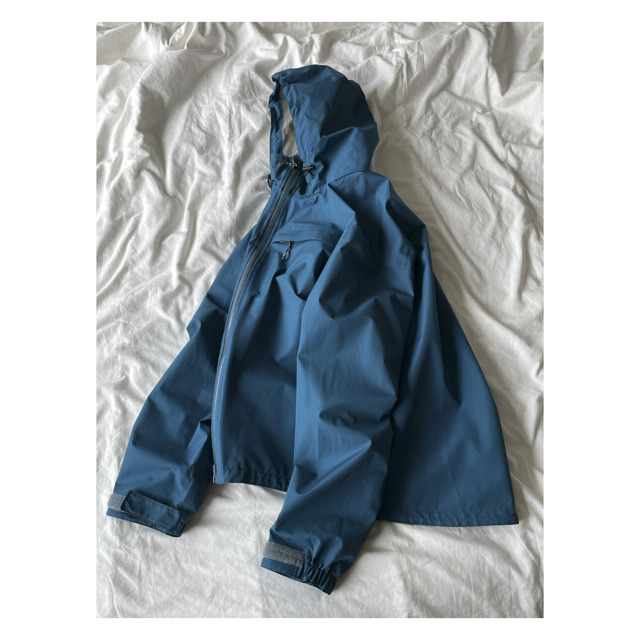 MARGARET HOWELL - Gore-Tex Windbreaker (Vintage Blue)