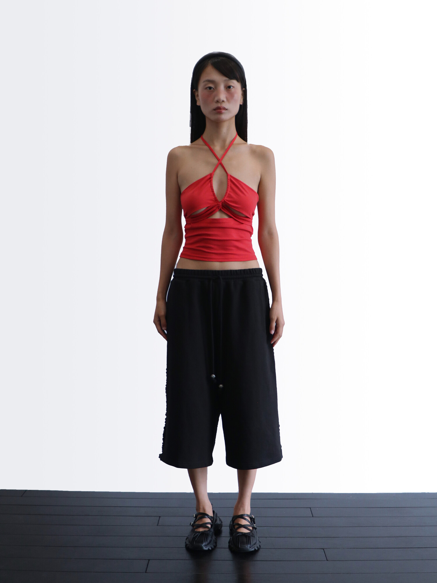 ★SIO★FRINGE BURMUDA SWEAT PANTS [BLACK]★正規品/韓国送料込 BADEE☆韓国☆人気☆Lace Layered Sweatpants 3色