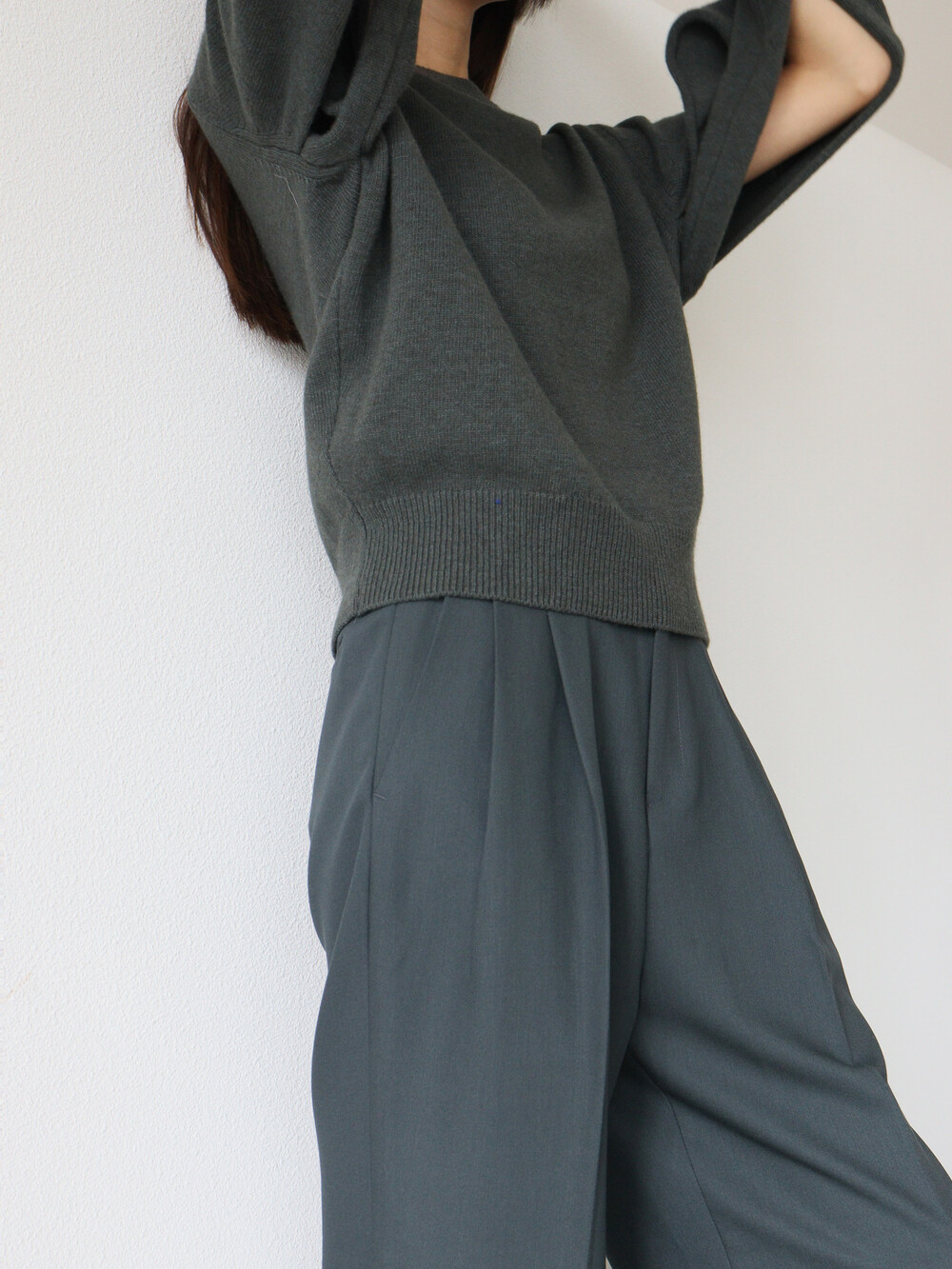 CABLE SLEEVE KNIT (2COLOR)