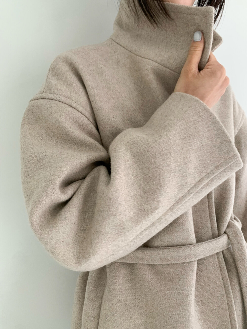 HIGH-NECK ROBE CT (2COLOR)