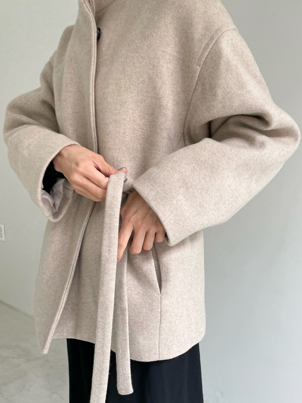 HIGH-NECK ROBE CT (2COLOR)