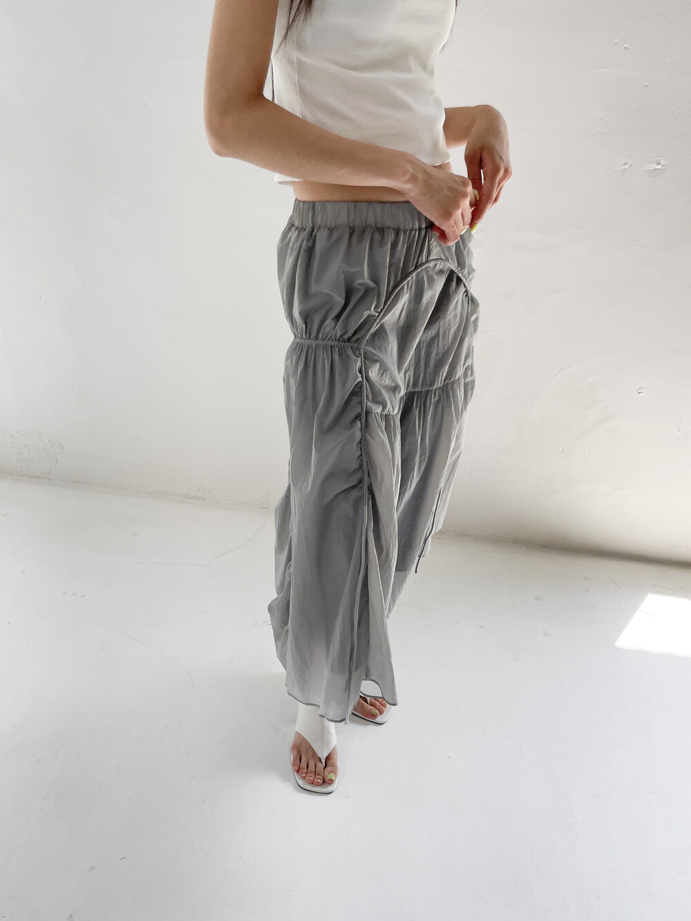STRUCTURAL SKIRT (2COLOR)