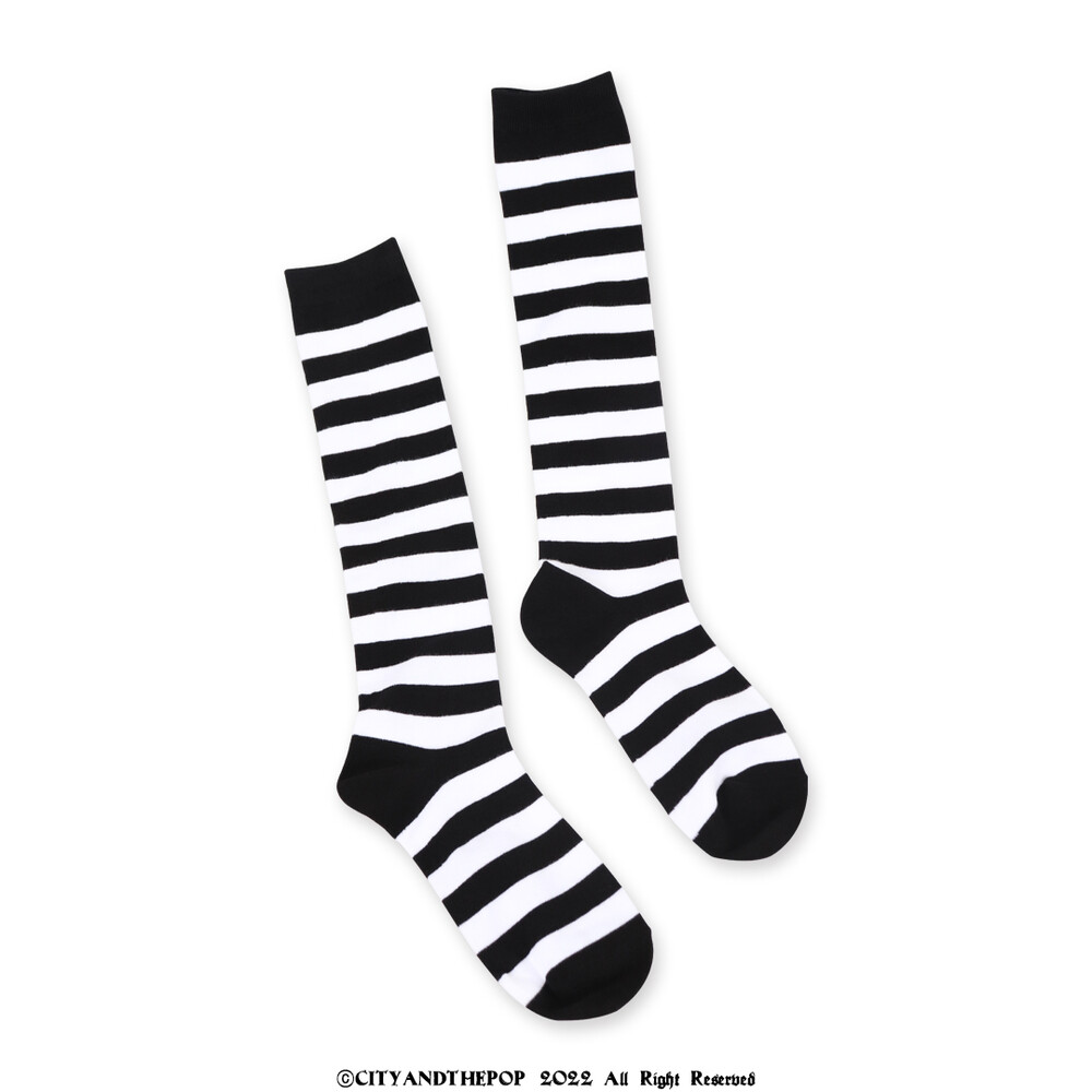 Dress-Up-America Red & White Striped Knee Socks – One Size Fits Most Kids & Teens - View #3