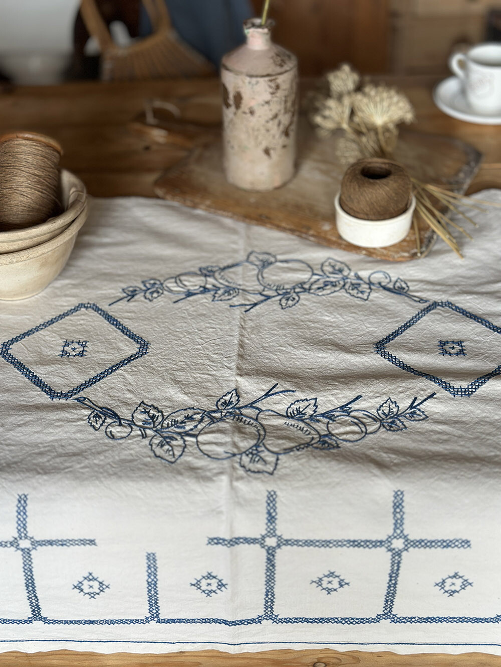 빈티지 프렌치 리넨 테이블 러너