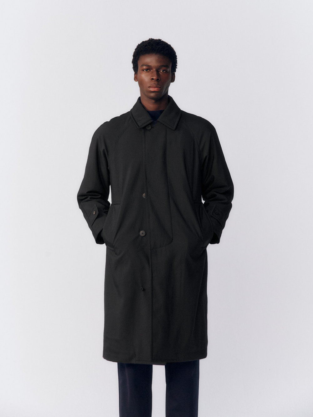 PADDED WOOLISH BACK SATIN COAT_BLACK 착용 2