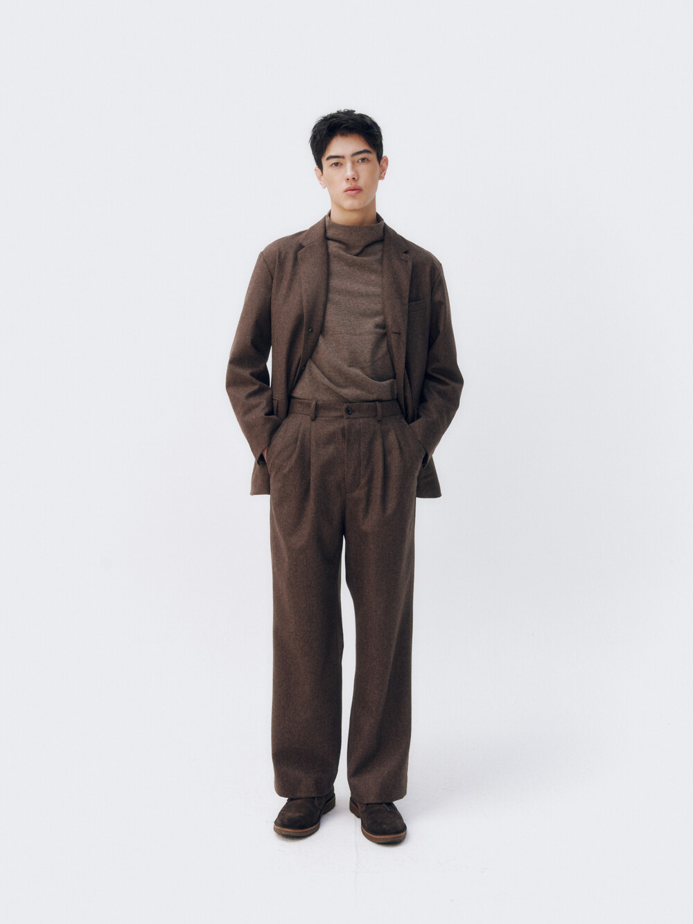 FLANNEL WALNUT BROWN 0235 착용