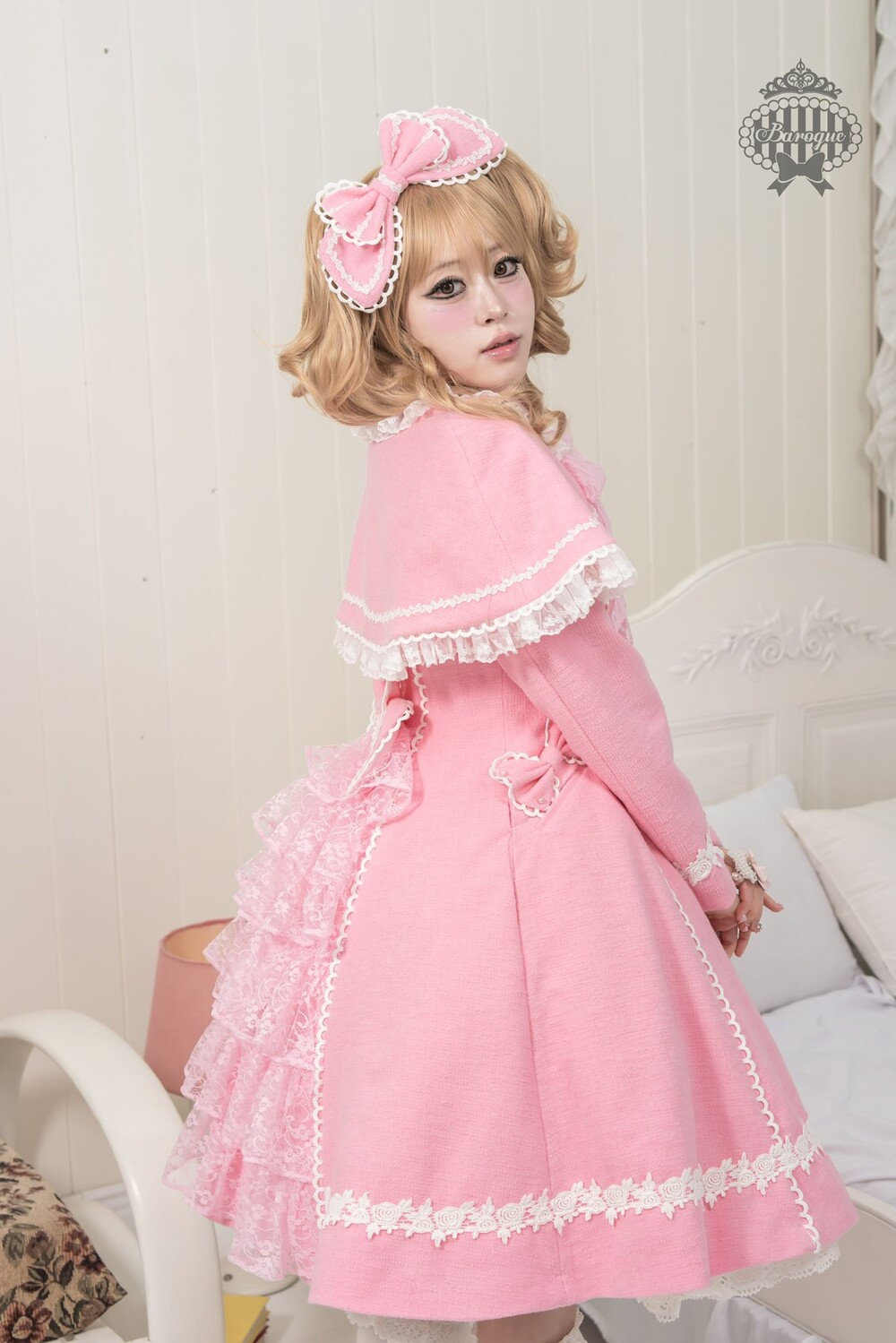 Wild Rose Coat 착용 사진 07