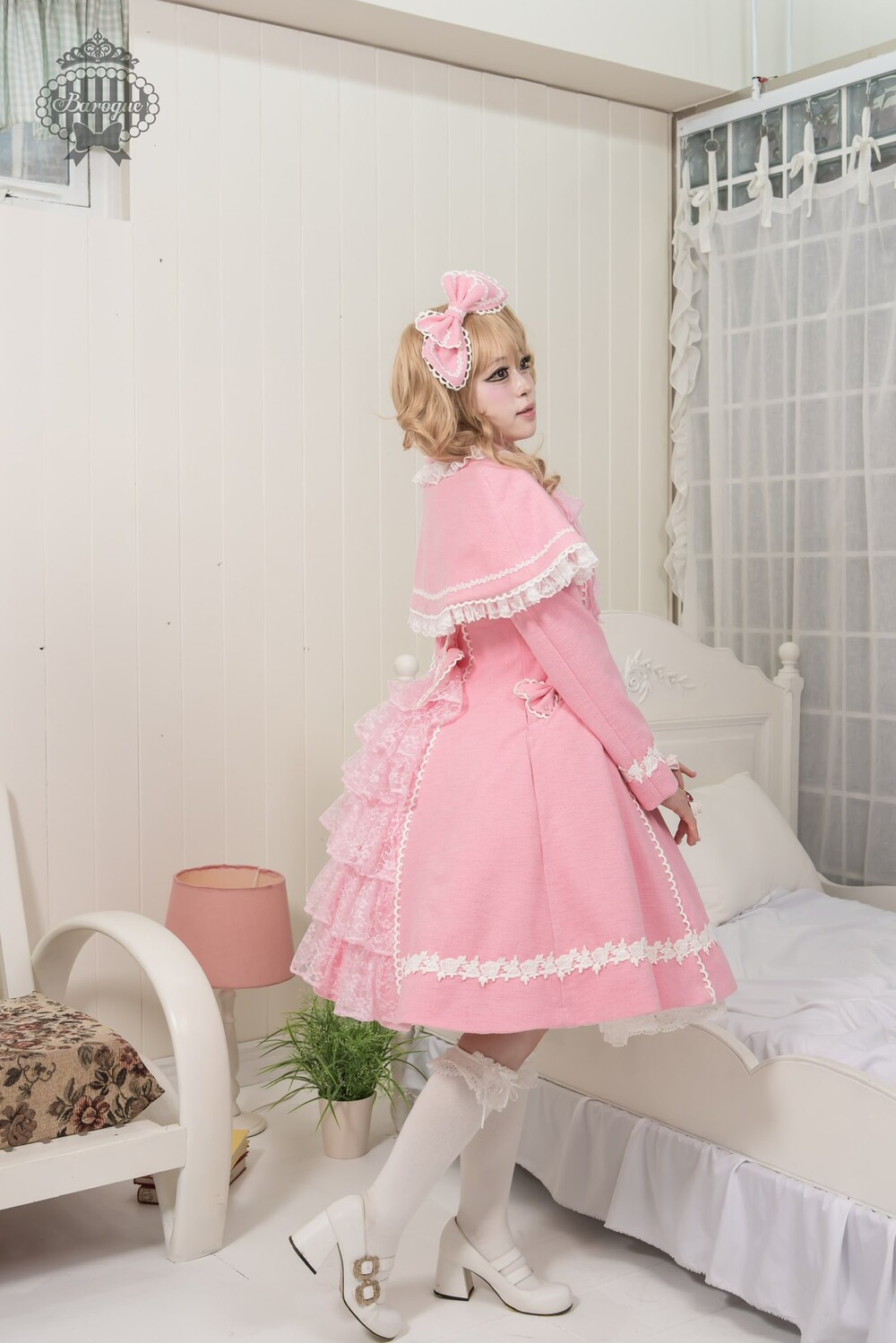 Wild Rose Coat 착용 사진 08