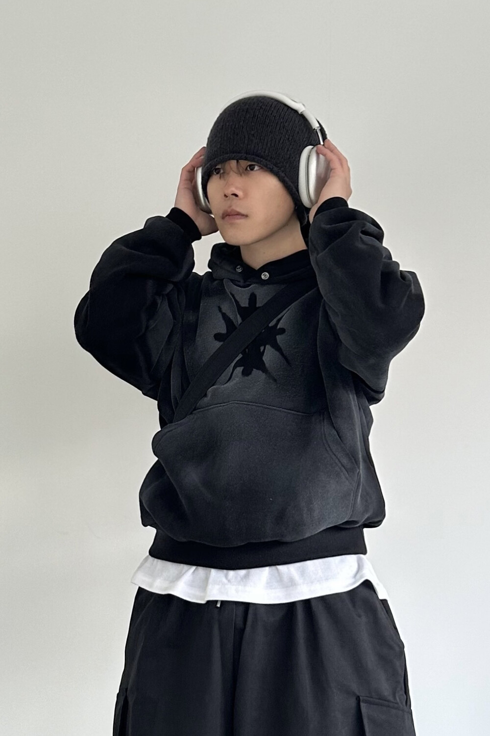 Dark washing hoodie (2C)