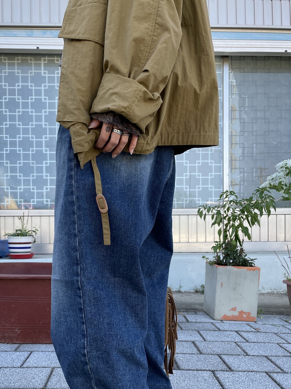 mountain nylon jacket (light gray/olive)