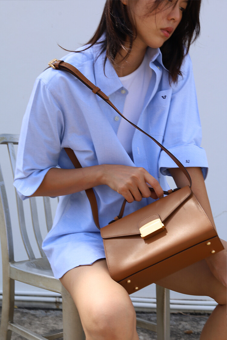 Doctor's Bag Tan Brown