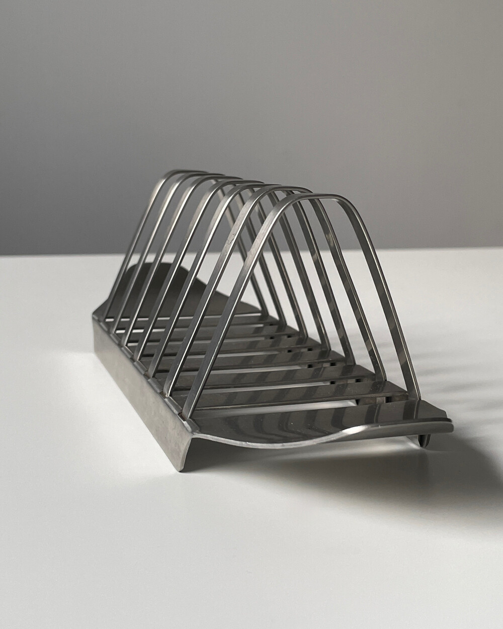 OLD HALL Campden Toast Rack by Robert Welch