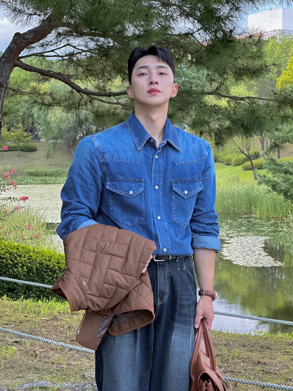 image_1694606037735_1000