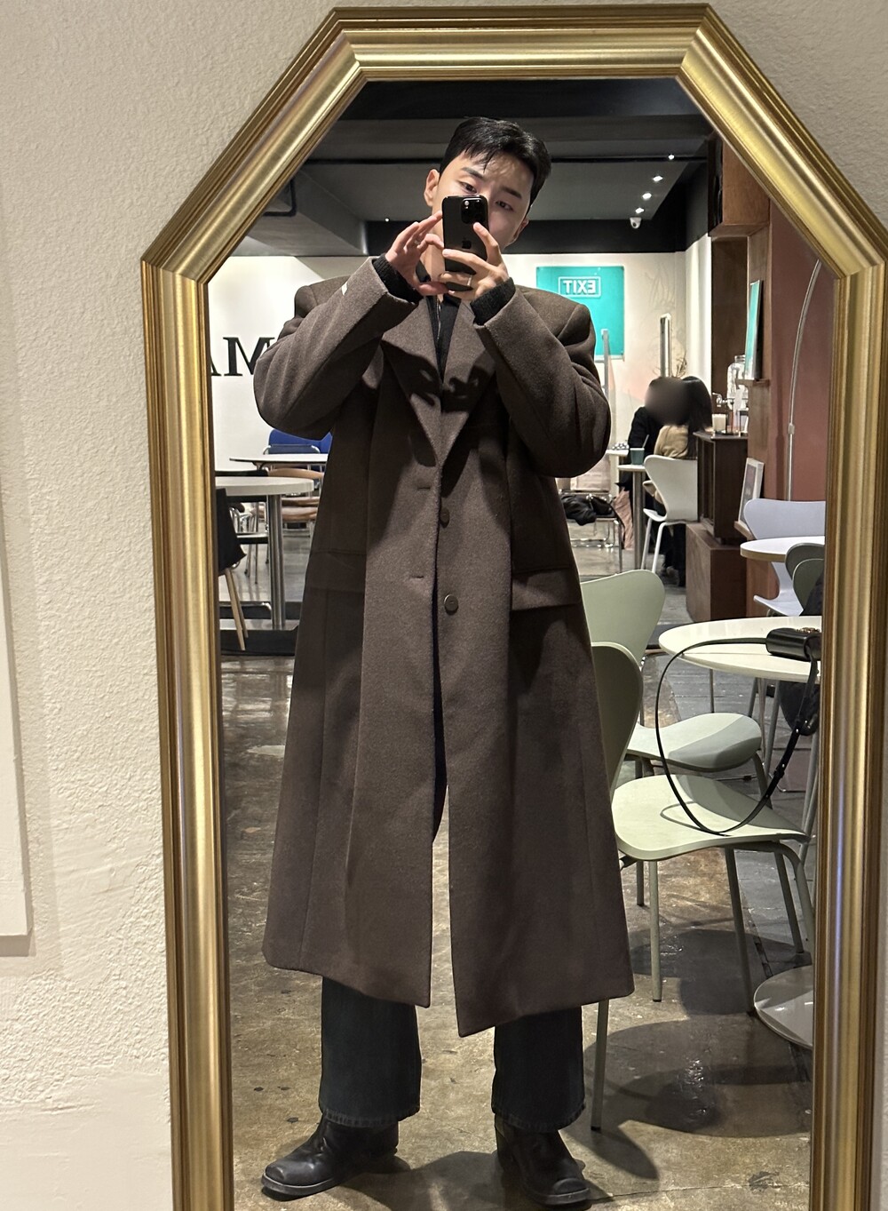 image_1700480490899_1000