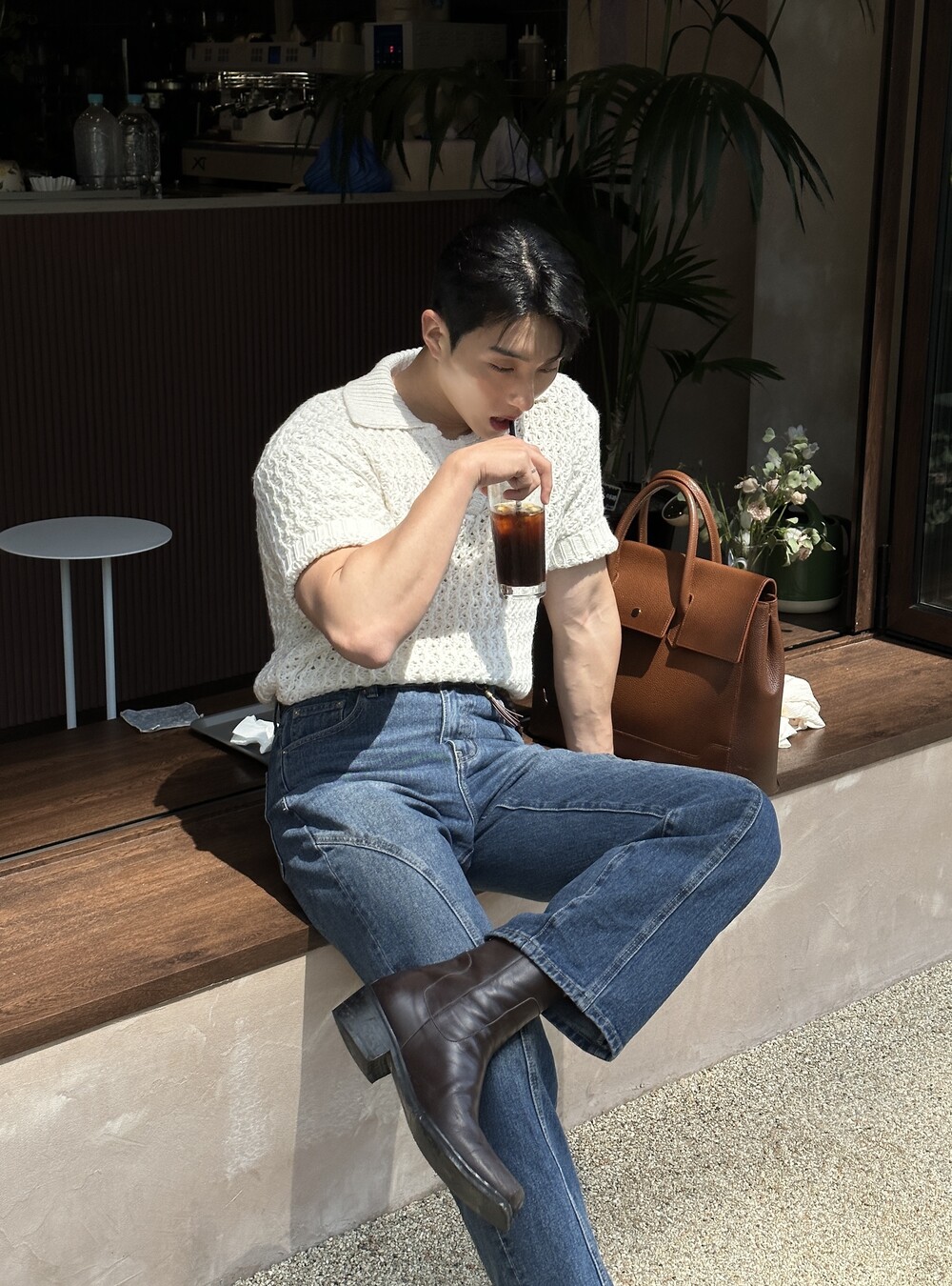 image_1716387075662_1000