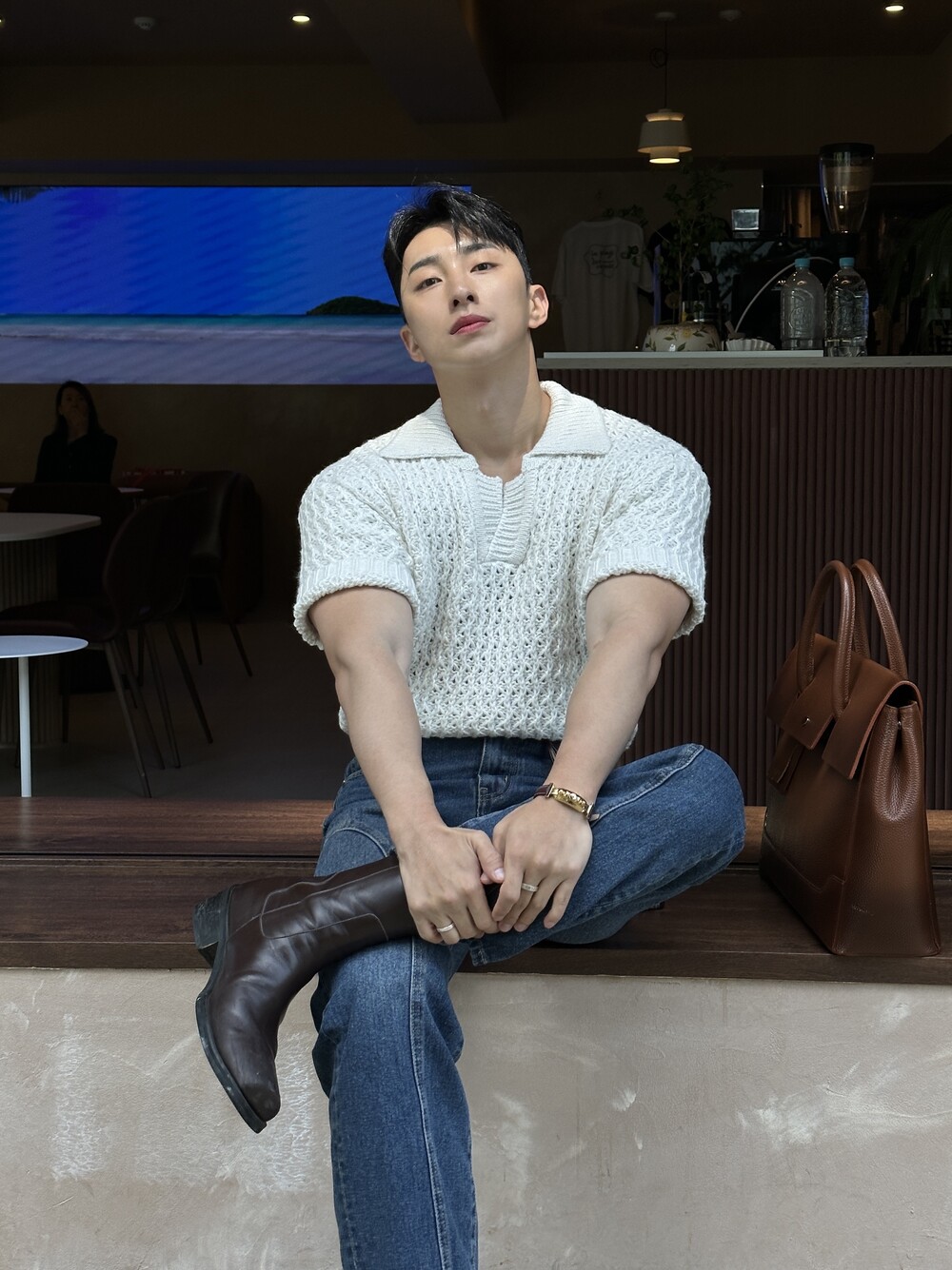 image_1716387076183_1000