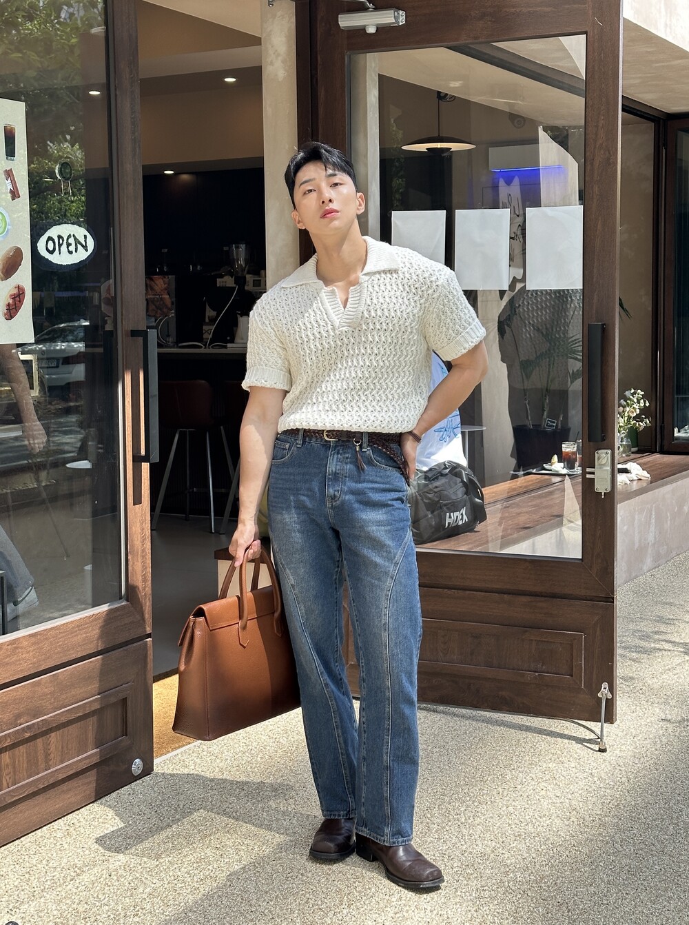 image_1716387076746_1000