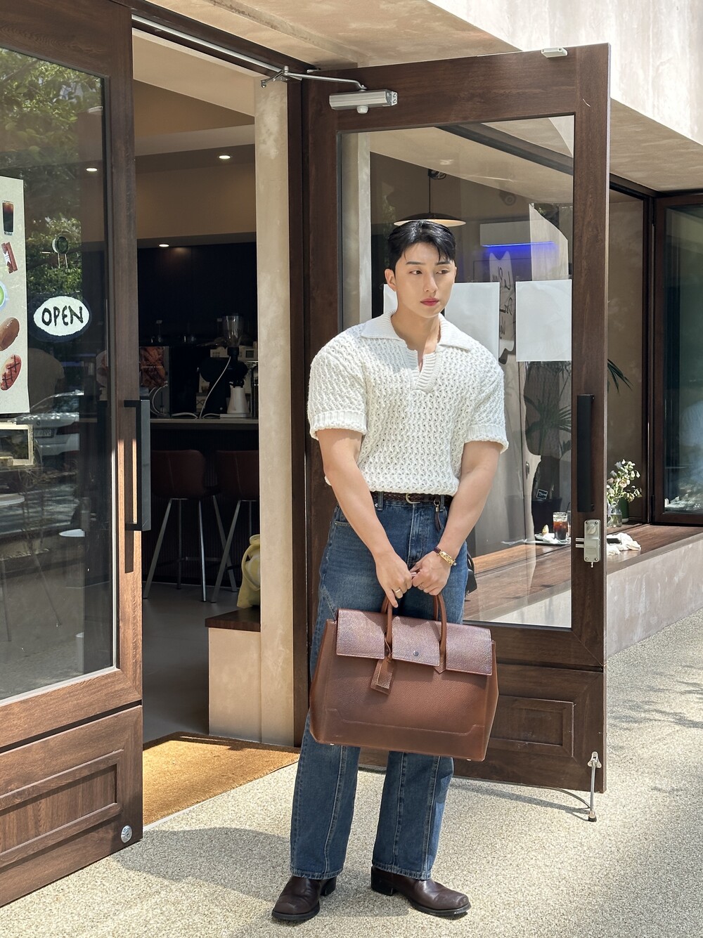 image_1716387077730_1000