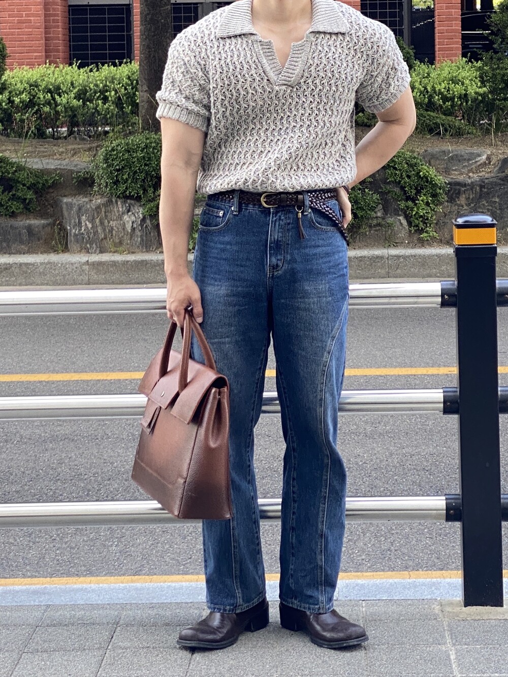 image_1716387078558_1000