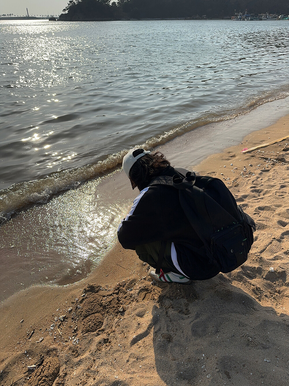 image_1711895576262_1000