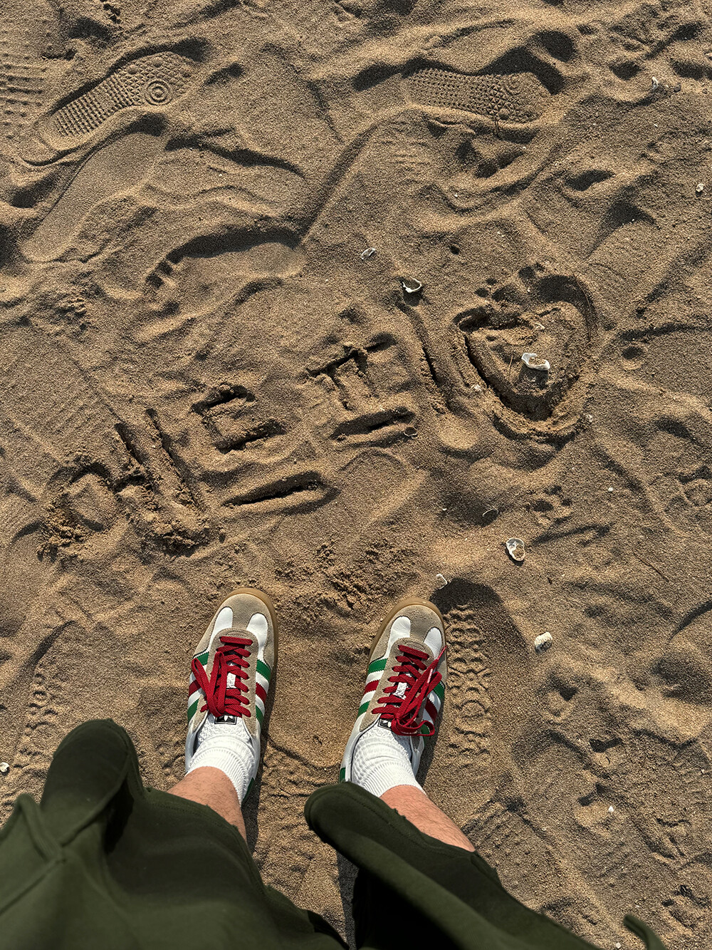 image_1711895577690_1000