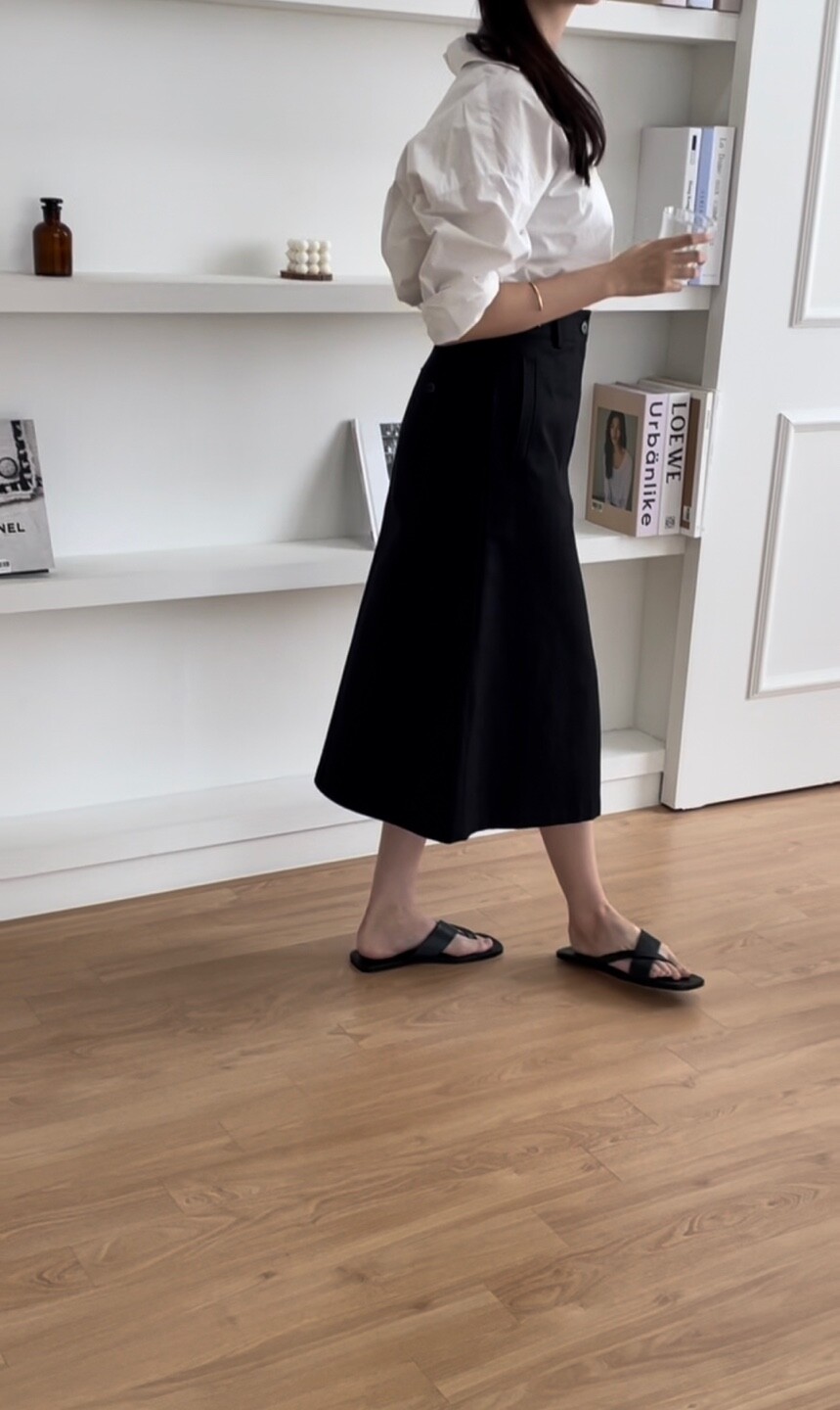 Short Skirt Gabardine main image 1