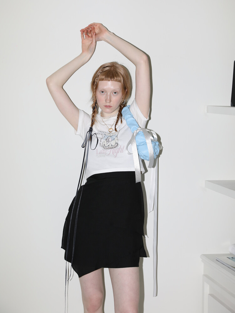 IVE着用 [DIMANCHE] RAVETY CROP T-SHIRT 아이브 착용] RAVETY CROP T-SHIRT