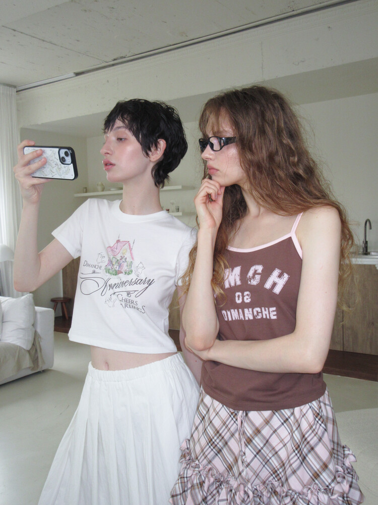 韓国ファッション [DIMANCHE] VINTAGE HOUSE CROP T-SHIRT VINTAGE HOUSE CROP T-SHIRT